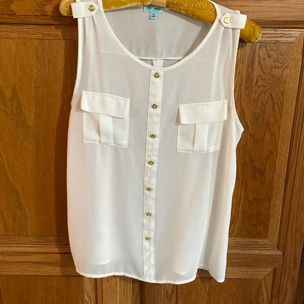 The Arte by Zenana cream sheer top w/ gold buttons Medium